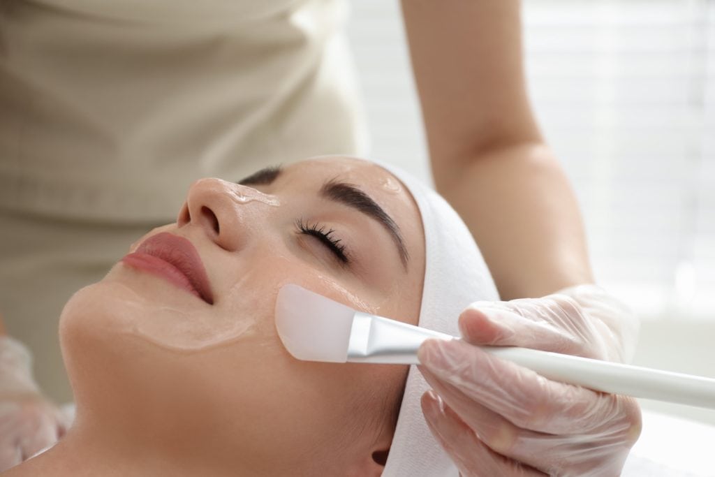 How to Prepare Your Skin For a Chemical Peel