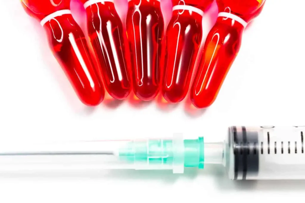 Vitamin Shots for Optimal Health at Royal Wellness Clinic in Webster Texas